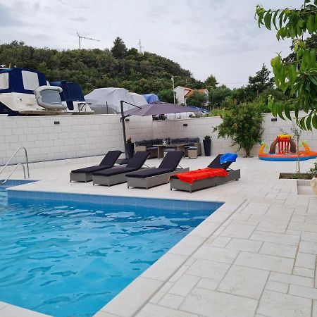 Apartments Nada Mundanije Экстерьер фото