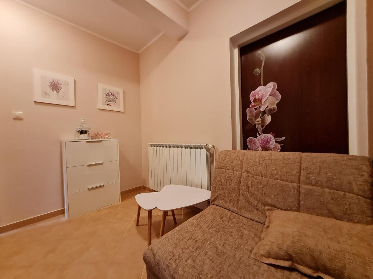 Apartments Nada Mundanije Экстерьер фото